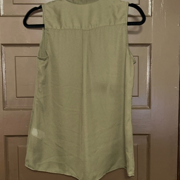 Banana Republic blouse; XS - Picture 5 of 7